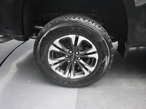 Used 2022 Chevrolet Colorado Z71 image 24