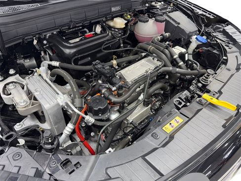 Used 2023 Mercedes-Benz EQB 300 4MATIC image 72