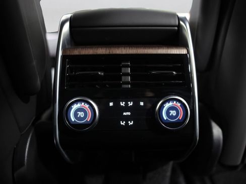 Used 2025 Land Rover Range Rover SE AWD/4WD image 31