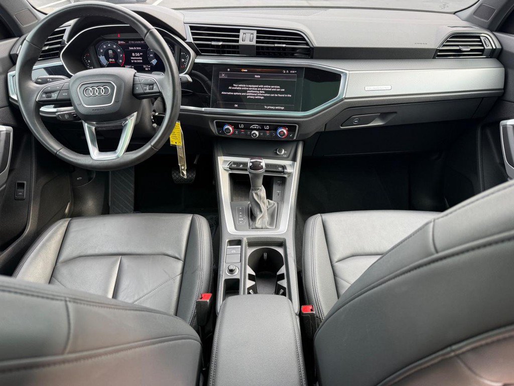 Used 2025 Audi Q3 2.0T Premium AWD/4WD image 11