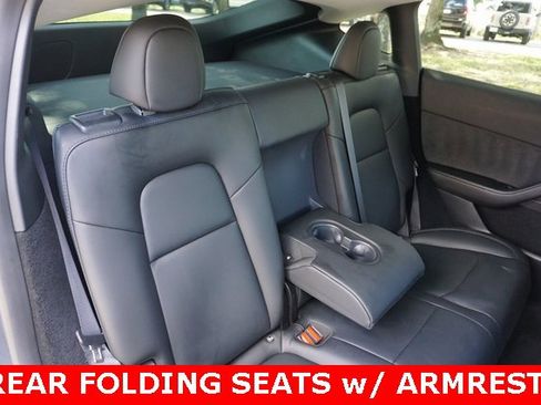 Used 2023 Tesla Model Y Long Range image 10