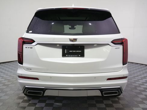 Used 2023 Cadillac XT6 Premium Luxury w/ Technology Package AWD/4WD image 5