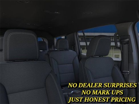 New 2025 Chevrolet Traverse LT w/ Enhanced Driving Package image 24