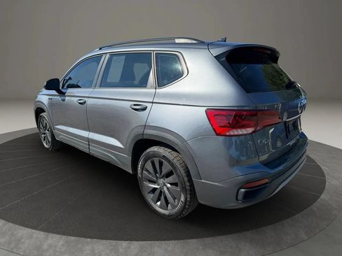 Used 2024 Volkswagen Taos S FWD image 7
