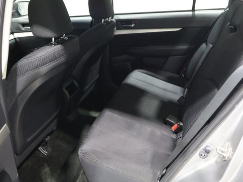 Used 2011 Subaru Legacy 2.5i Premium AWD/4WD image 18