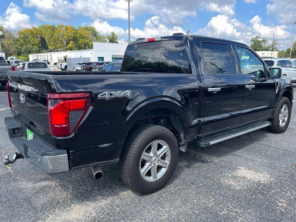 Used 2025 Ford F150 XLT w/ Equipment Group 301A Standard AWD/4WD image 3