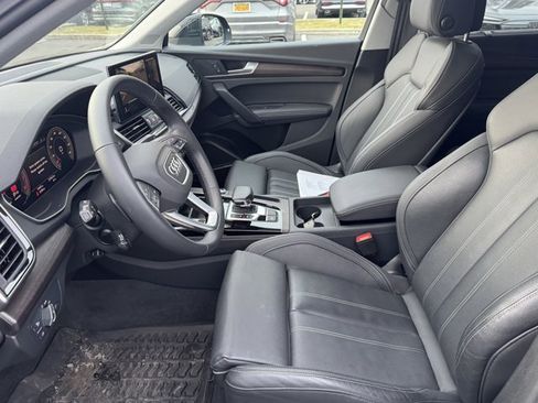 Certified 2025 Audi Q5 2.0T Premium Plus w/ Premium Plus Package image 25