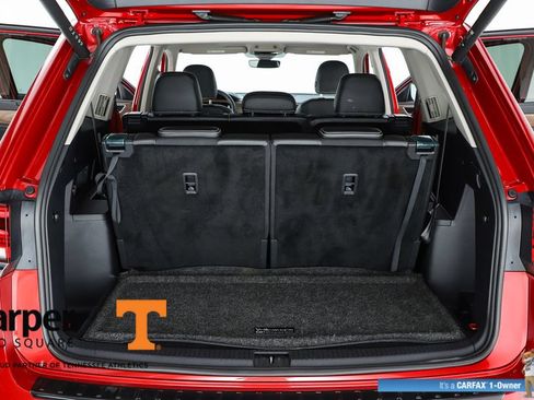 Used 2024 Volkswagen Atlas SE w/ Panoramic Sunroof Package FWD image 29