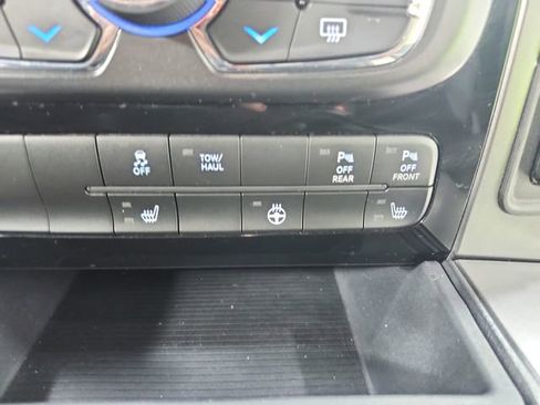 Used 2017 RAM 1500 Sport w/ Sublime Green Sport Package AWD/4WD image 31