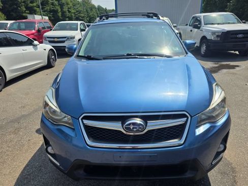 Used 2016 Subaru Crosstrek 2.0i Limited w/ Popular Package #2 AWD/4WD image 2