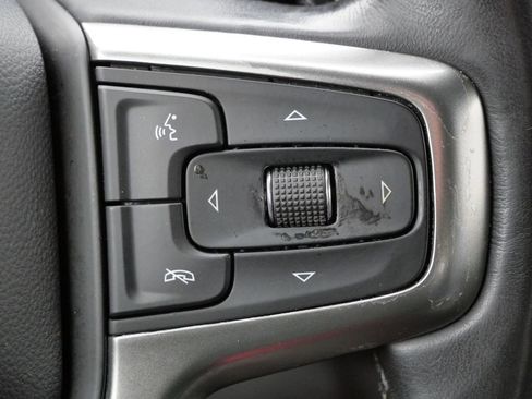 Used 2019 Chevrolet Silverado 1500 LTZ image 24