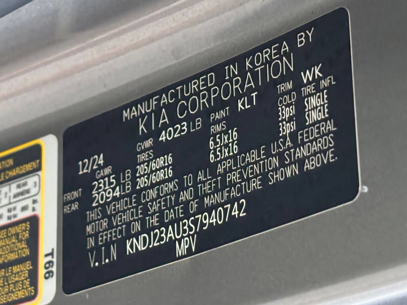 Used 2025 Kia Soul LX w/ LX Technology Package FWD image 26