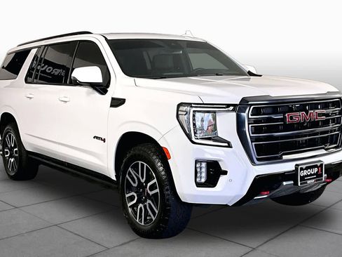 Certified 2023 GMC Yukon XL AT4 w/ AT4 Premium Package AWD/4WD image 3