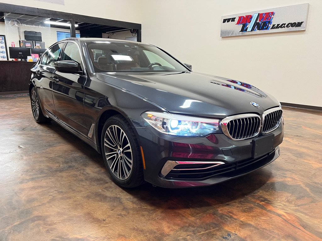 Used 2019 BMW 540i xDrive w/ Premium Package AWD/4WD image 3