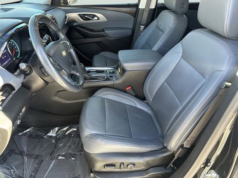 Used 2020 Chevrolet Traverse LT w/ LPO, Floor Liner Package image 23