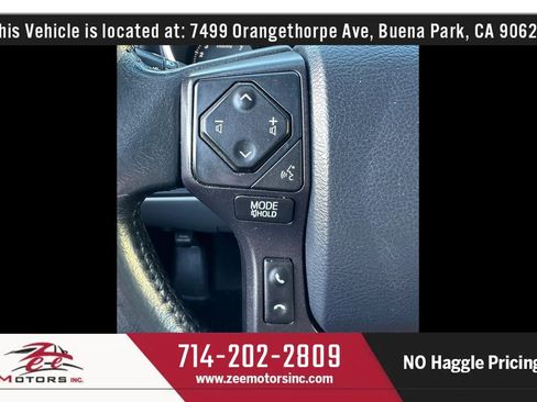 Used 2019 Toyota Sequoia Platinum w/ Carpet Mat Package (TMS) AWD/4WD image 43