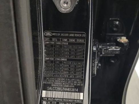 Used 2017 Land Rover Discovery Sport HSE Luxury AWD/4WD image 15