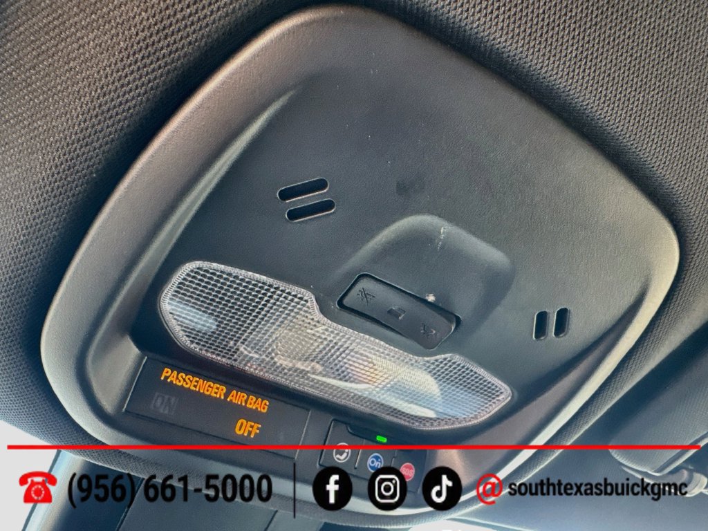 Used 2025 Chevrolet Trax RS w/ Driver Confidence Package FWD image 19