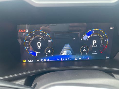 New 2026 Chevrolet Colorado Trail Boss AWD/4WD image 16