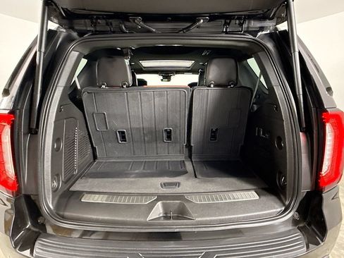 Used 2023 GMC Yukon Denali Ultimate w/ LPO, Floor Liner Package AWD/4WD image 30