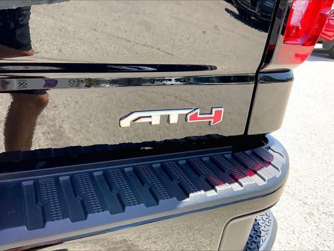 Used 2026 GMC Sierra 1500 AT4 w/ AT4 Premium Package AWD/4WD image 10