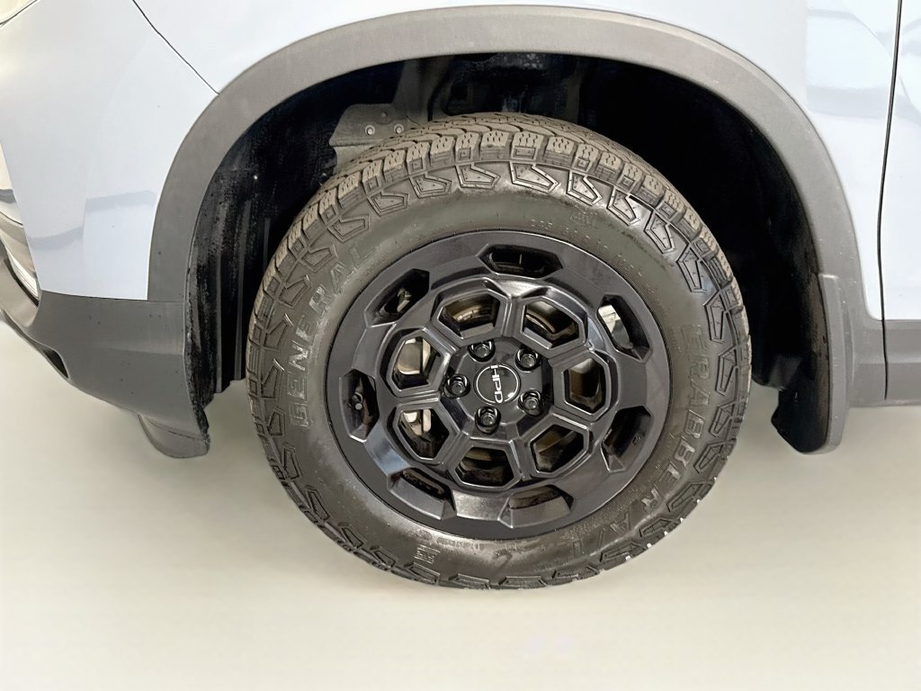 Certified 2025 Honda Ridgeline Sport+ image 30