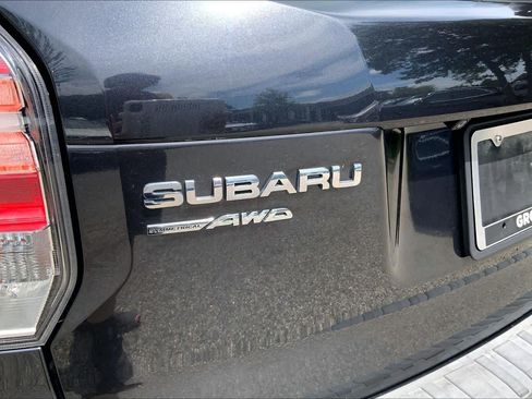 Used 2018 Subaru Forester 2.5i w/ Alloy Wheel Package AWD/4WD image 10