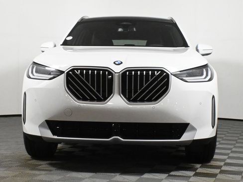 Certified 2026 BMW X3 xDrive30 w/ Premium Package image 10