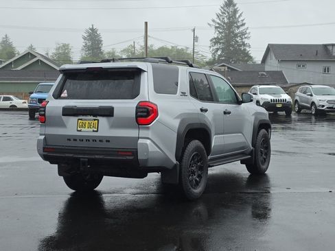 New 2026 Toyota 4Runner TRD Off-Road AWD/4WD image 5