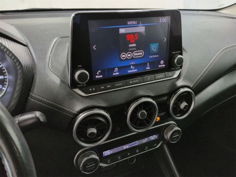 Used 2021 Nissan Sentra SV image 28