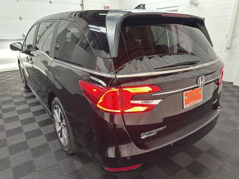 Used 2024 Honda Odyssey Touring image 7