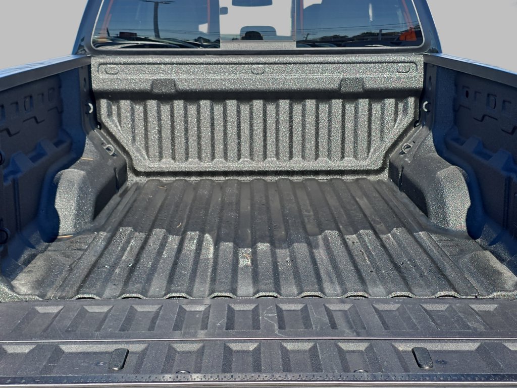 Certified 2024 Chevrolet Colorado LT w/ LT Convenience Package II AWD/4WD image 13