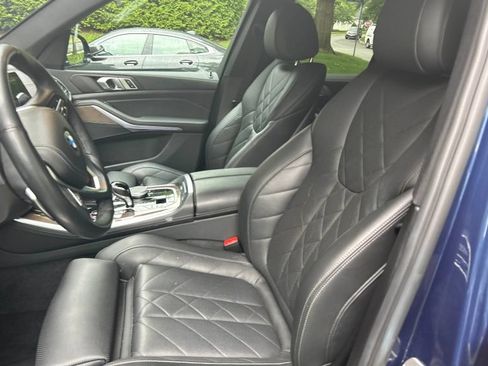 Used 2023 BMW X5 xDrive40i w/ Premium Package AWD/4WD image 3