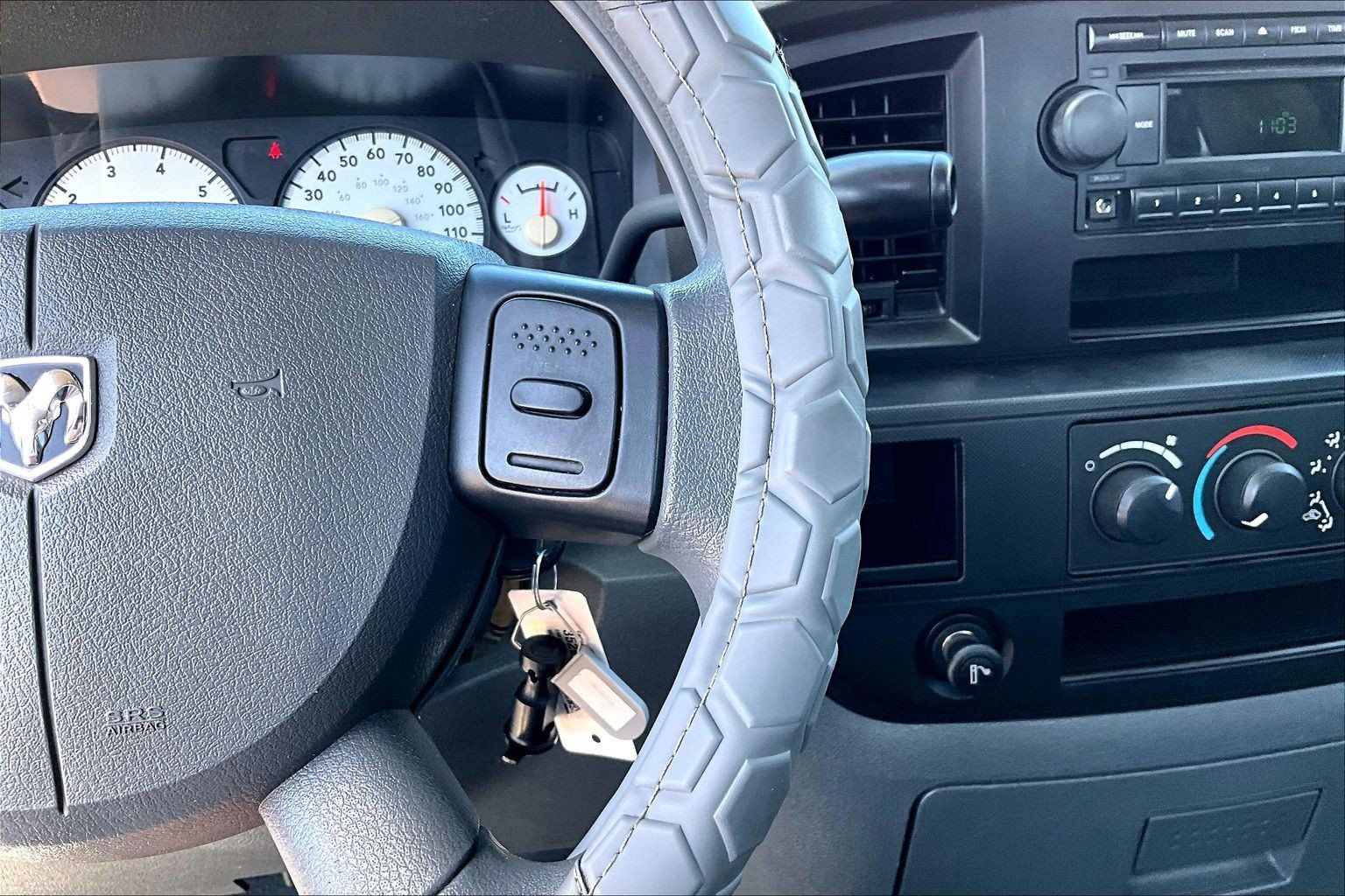Used 2007 Dodge Ram 1500 Truck ST w/ SXT Group RWD image 18