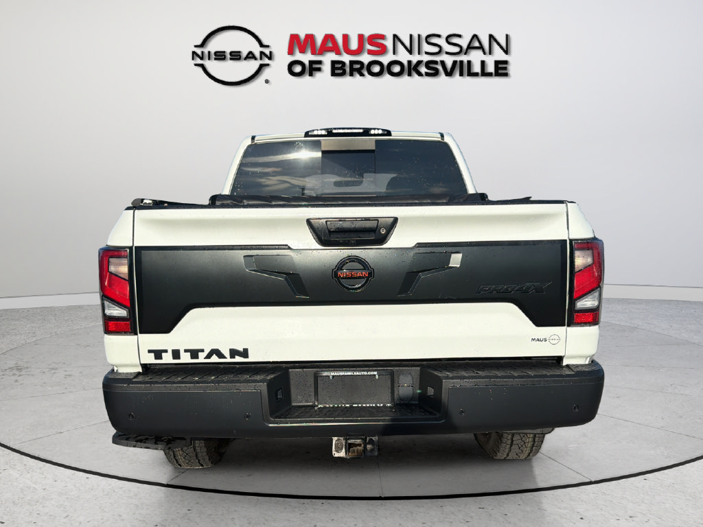 Used 2021 Nissan Titan PRO-4X w/ Pro-4x Convenience Package AWD/4WD image 9