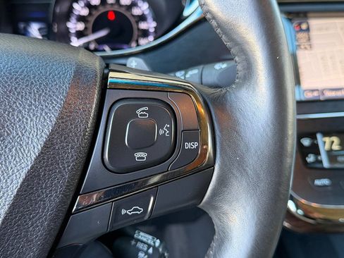 Used 2014 Toyota Avalon Limited image 23