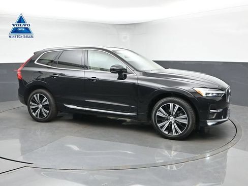 Used 2023 Volvo XC60 B5 Plus w/ Climate Package AWD/4WD image 1