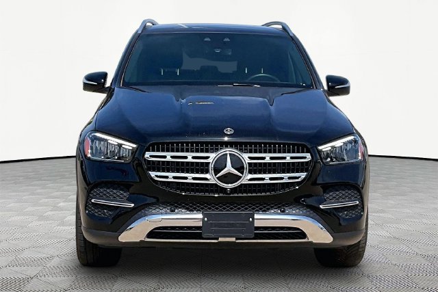 Used 2025 Mercedes-Benz GLE 350 4MATIC image 3