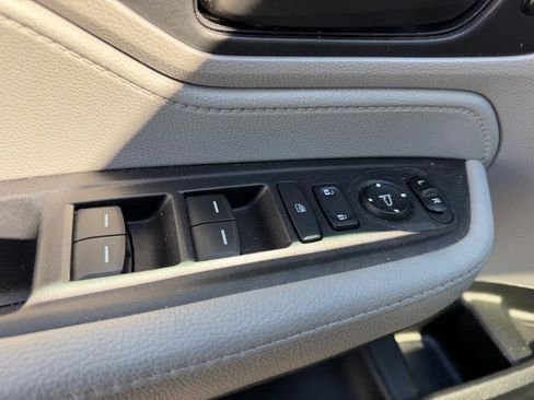Used 2019 Honda Odyssey EX-L image 22