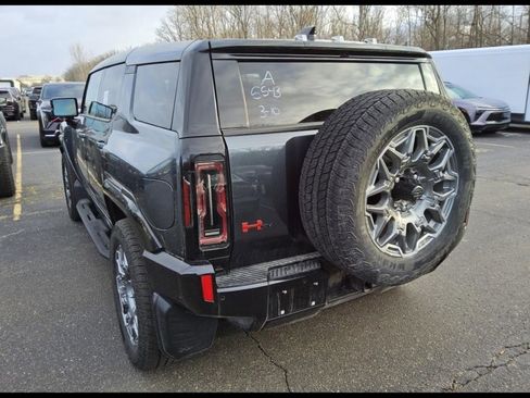 Certified 2025 GMC Hummer EV 3X w/ LPO, Sport Package AWD/4WD image 4
