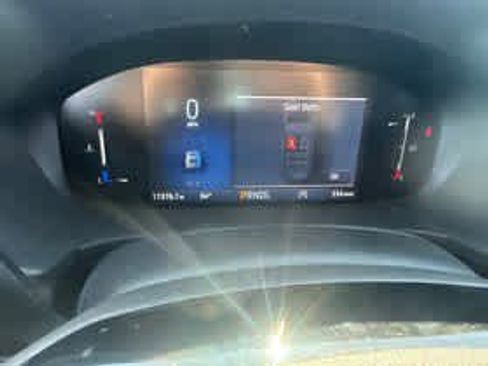 Used 2023 Ford Escape Active AWD/4WD image 10
