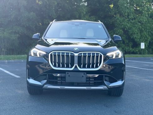 Certified 2025 BMW X1 xDrive28i w/ Technology Package AWD/4WD image 11