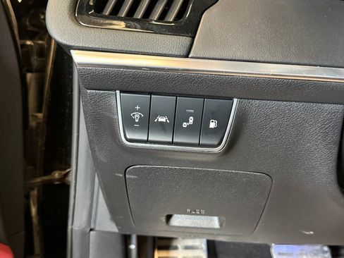 Used 2021 Kia Stinger GT1 image 20