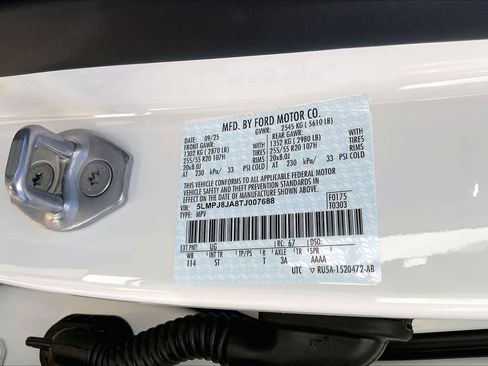 New 2026 Lincoln Nautilus Premier w/ Jet Appearance Package image 21