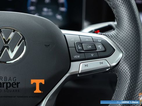 Used 2025 Volkswagen Tiguan SEL R-Line AWD/4WD image 22