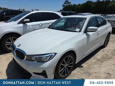 Used 2019 BMW 330i Sedan w/ Driving Assistance Package RWD image 1