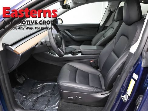 Used 2021 Tesla Model Y Long Range AWD/4WD image 14