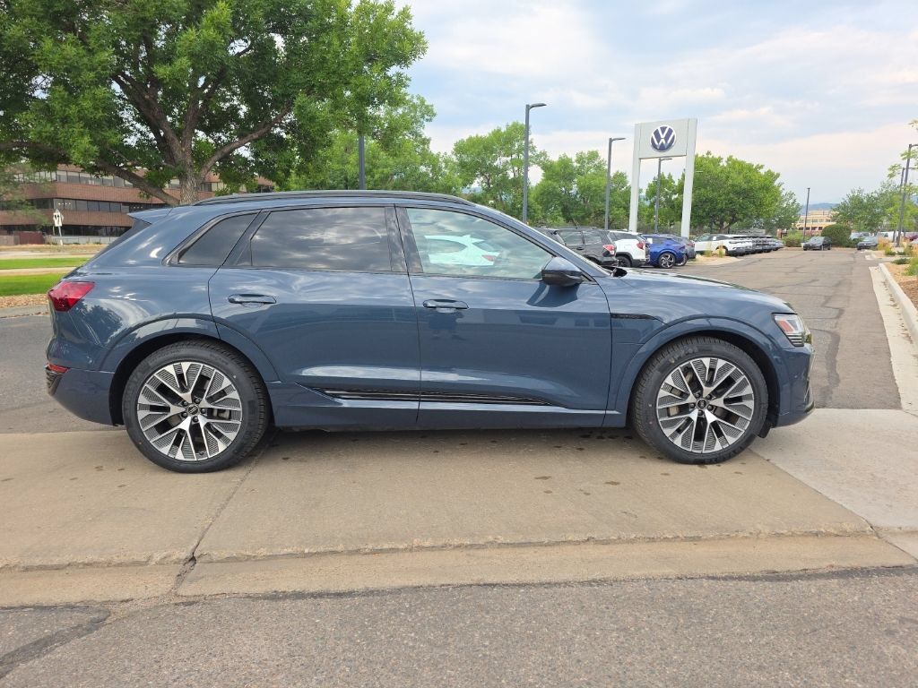 Used 2024 Audi Q8 e-tron Prestige w/ Prestige Package AWD/4WD image 8