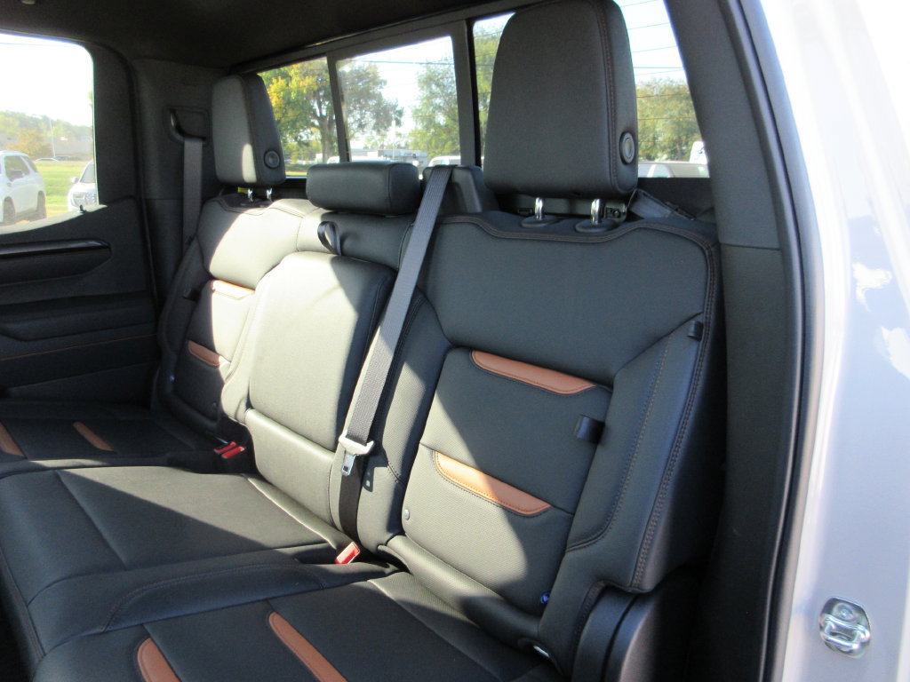 New 2026 GMC Sierra 1500 AT4 w/ AT4 Premium Package AWD/4WD image 14