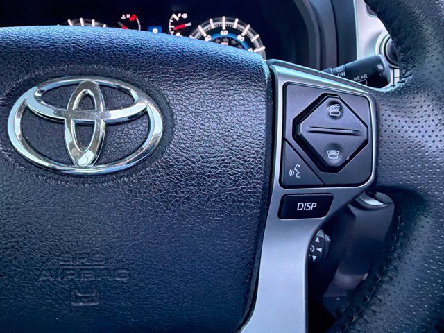 Used 2016 Toyota 4Runner SR5 Premium RWD image 16
